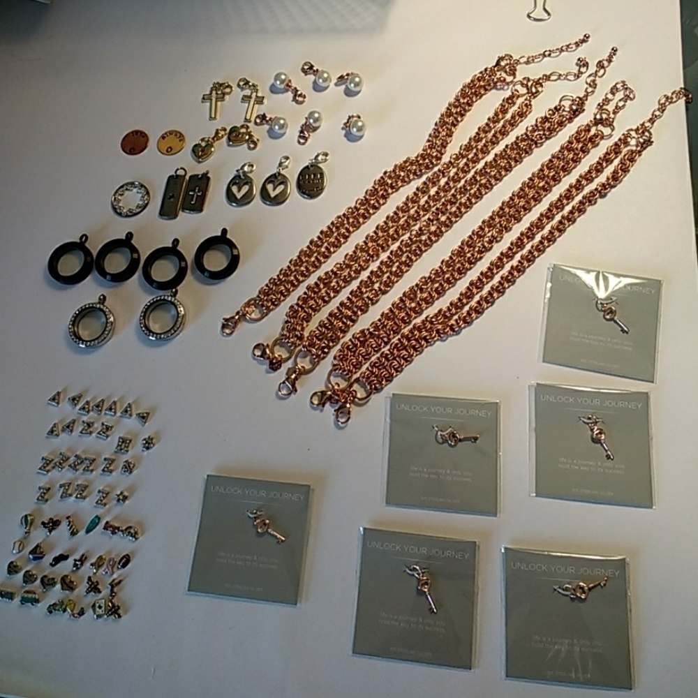 Origami Owl Stock